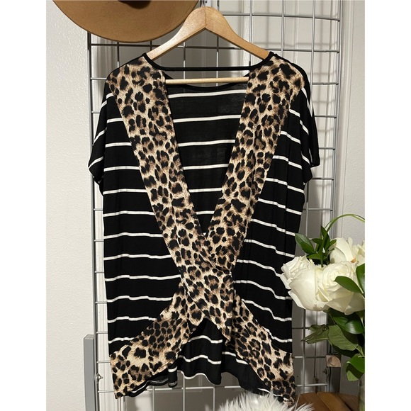 Black white Leopard - Picture 3 of 5